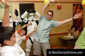 Fogle exercises at a Subway franchise with storm troopers and children.